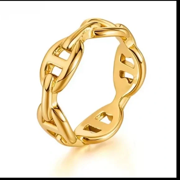Gold Gucci chain link mariner ring - Picture 6 of 6